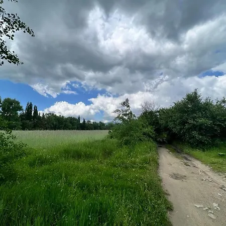 частен двор Bulgarian For Tents *
