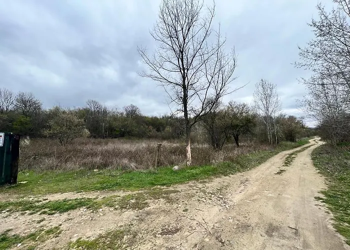 частен двор Bulgarian For Tents