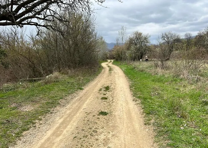 частен двор Bulgarian For Tents Kamp alanı