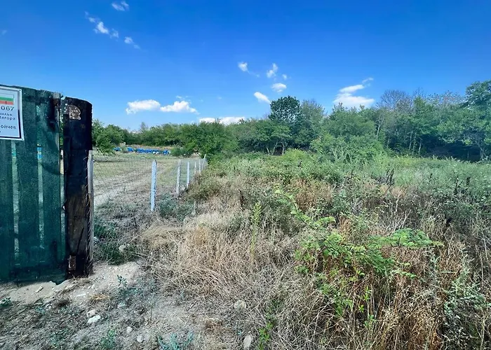 Kamp alanı частен двор Bulgarian For Tents